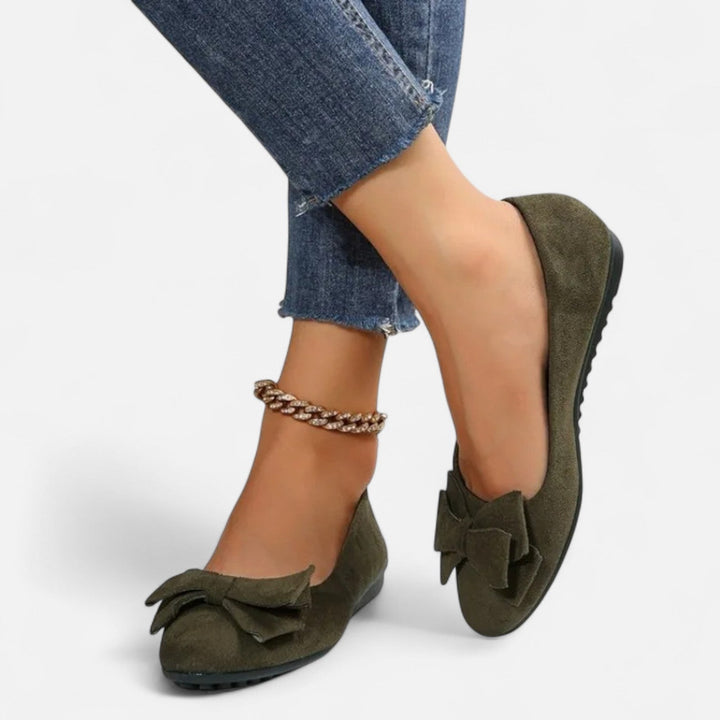 Delmor | Women’s Elegant Slip-On Shoes – Cushioned Everyday Comfort with Effortless Style